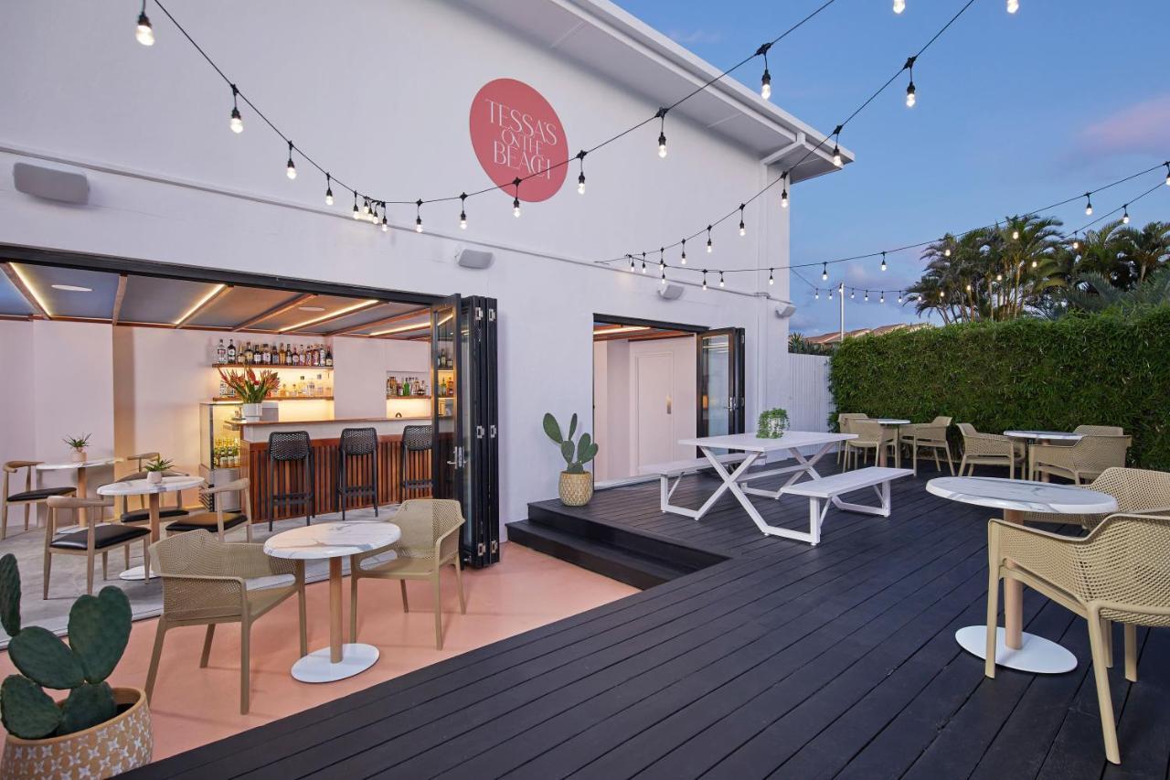 Tessa'S On The Beach Gold Coast Exterior photo